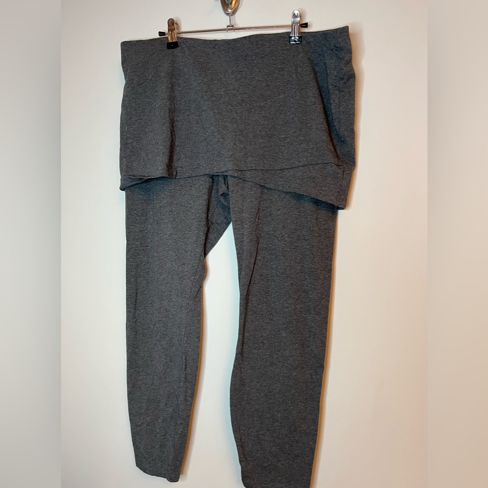 CABI 5318 gray skirted stretchy layered skirt crop leggings pants size XL